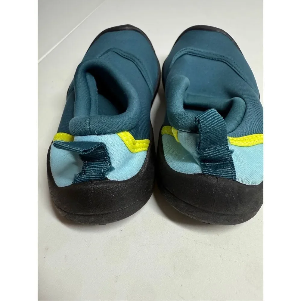 Tu Kids Water shoes Aqua Socks Beach Size 9 Blue